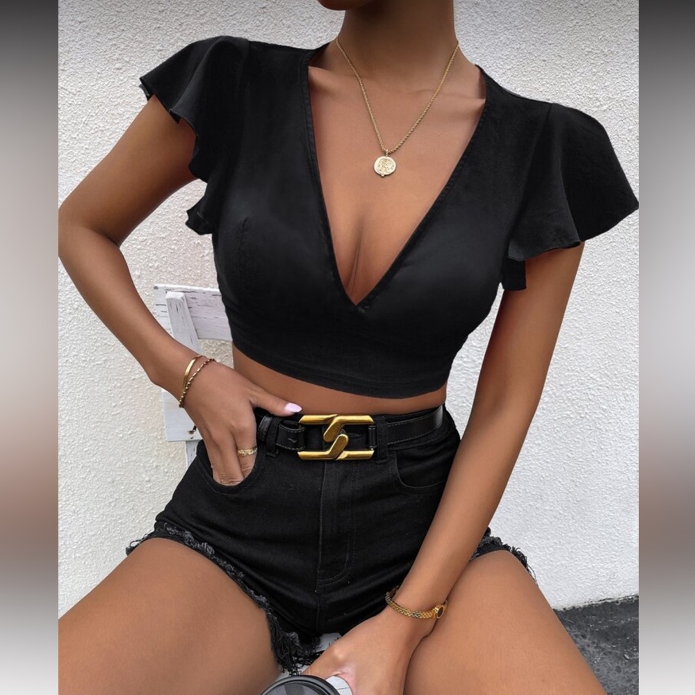 Black Ruffle Sleeve Crop Top